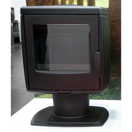Plamen Gusskaminofen Modell Roberto mit 8,6 kW