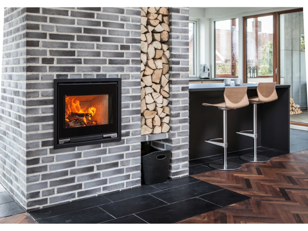 Aduro 5.1 Kaminofen Stahl Schwarz 7 kW mit Automatik
